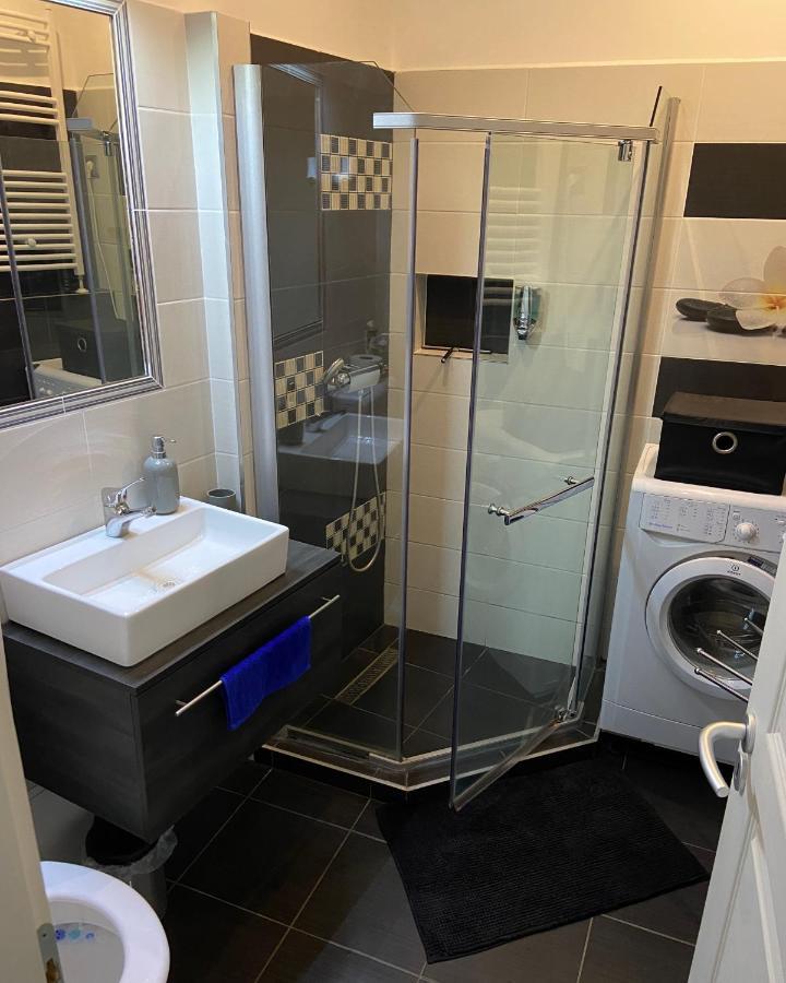 Sátoraljaújhely Centroom Apartman מראה חיצוני תמונה
