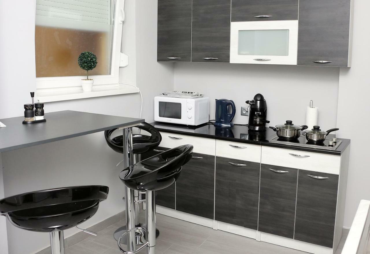 Sátoraljaújhely Centroom Apartman מראה חיצוני תמונה